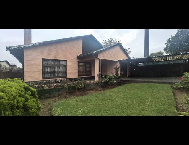 3 BEDROOM HOUSE FOR SALE IN ROODEPOORT CENTRAL